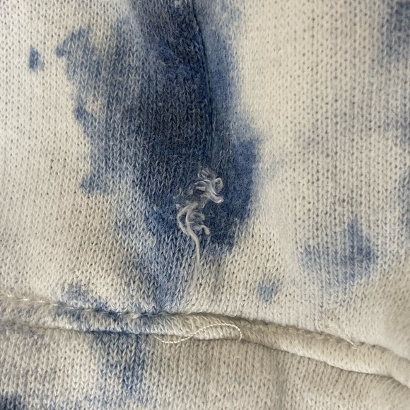 Blue and white tie dye cropped sweatshirt - Picture 4 of 4